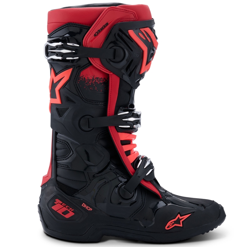 Alpinestars Tech 10 musta ja punainen moottoripyörä saappaat