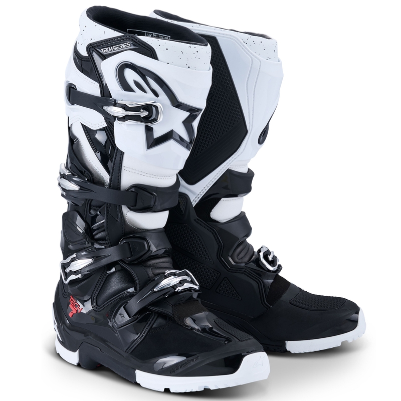 Alpinestars Tech 7 Enduro Mustavalkoinen Moottoripyöräilykengät