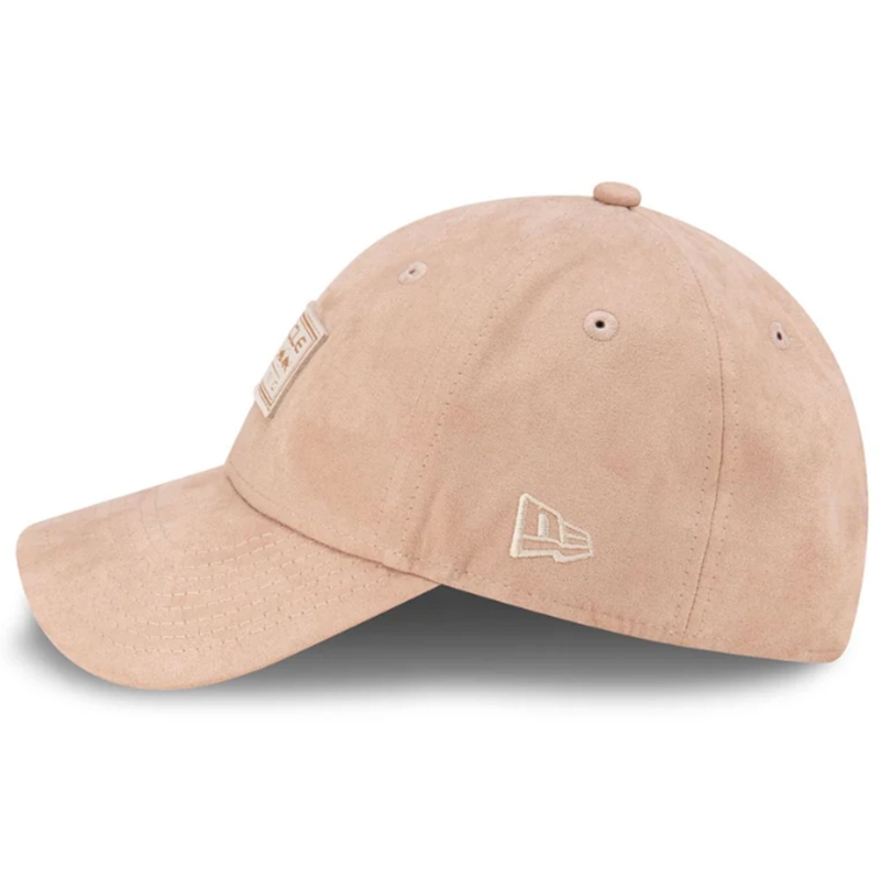Red Bull lippis beige