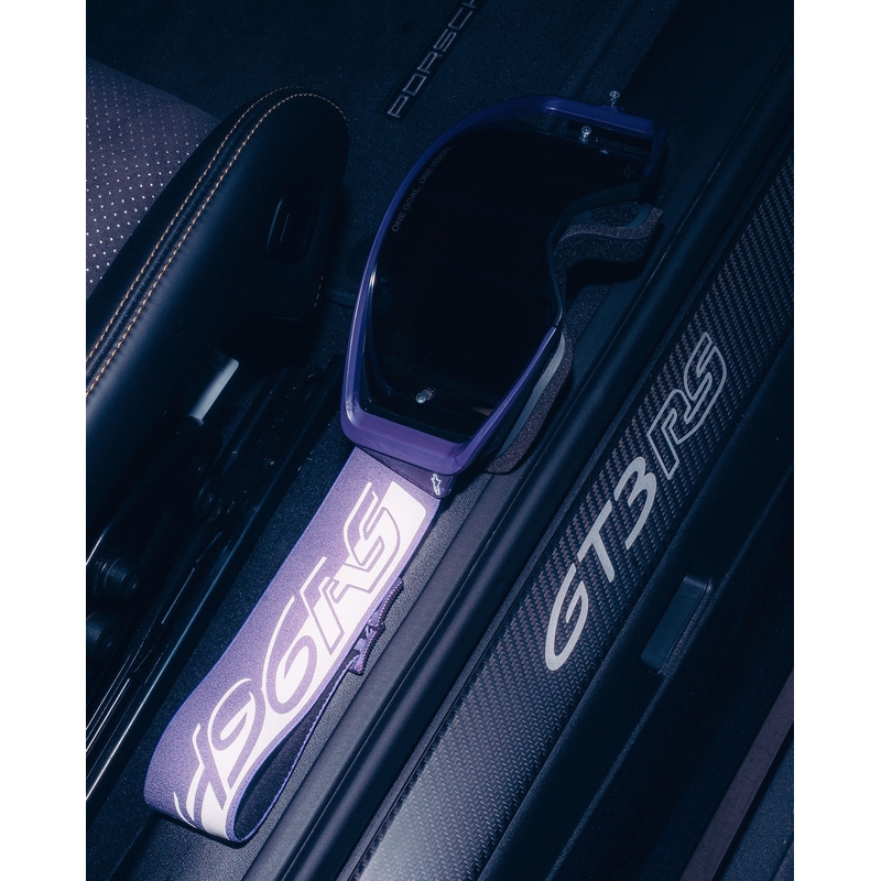 Alpinestars Supertech Vision Hunta96 XXV motocross-lasit violetti ja valkoinen peilillä ja hopeisella pleksillä.