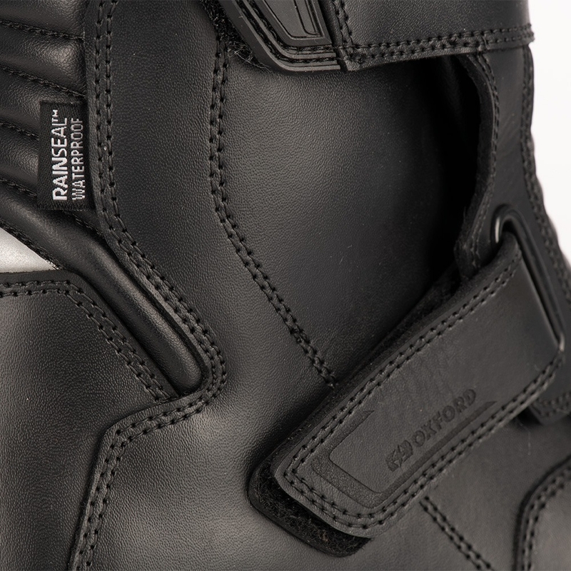 Oxford Delta Short mustat kengät
