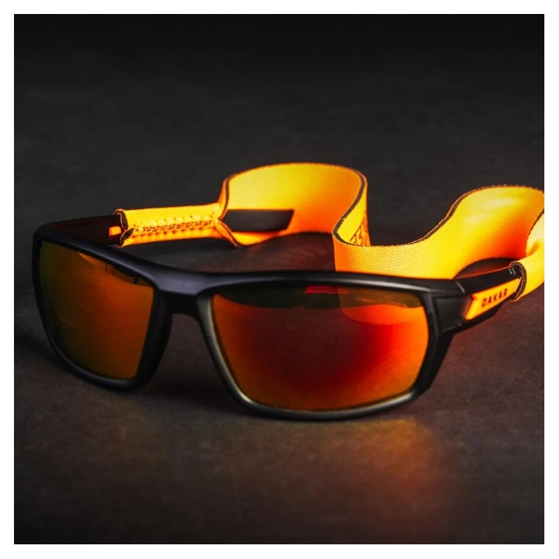 Dakar Swing P II mustat ja oranssit aurinkolasit