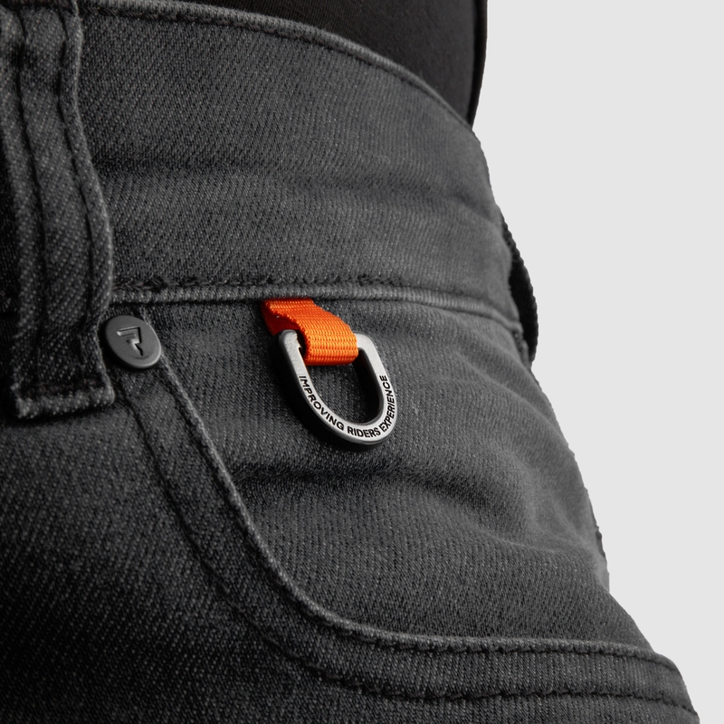 Rebelhorn Revolt yksikerroksiset pidennetyt farkut Musta