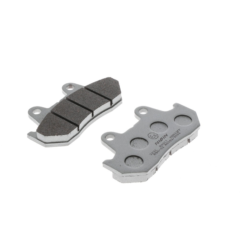 Jarrupalat NISSIN puolimetalliyhdistelmä 90x49x10.5 mm 2 kpl