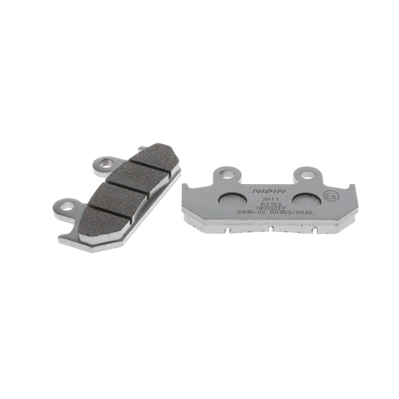 Jarrupalat NISSIN puolimetalliyhdistelmä 81x42x9 mm 2 kpl