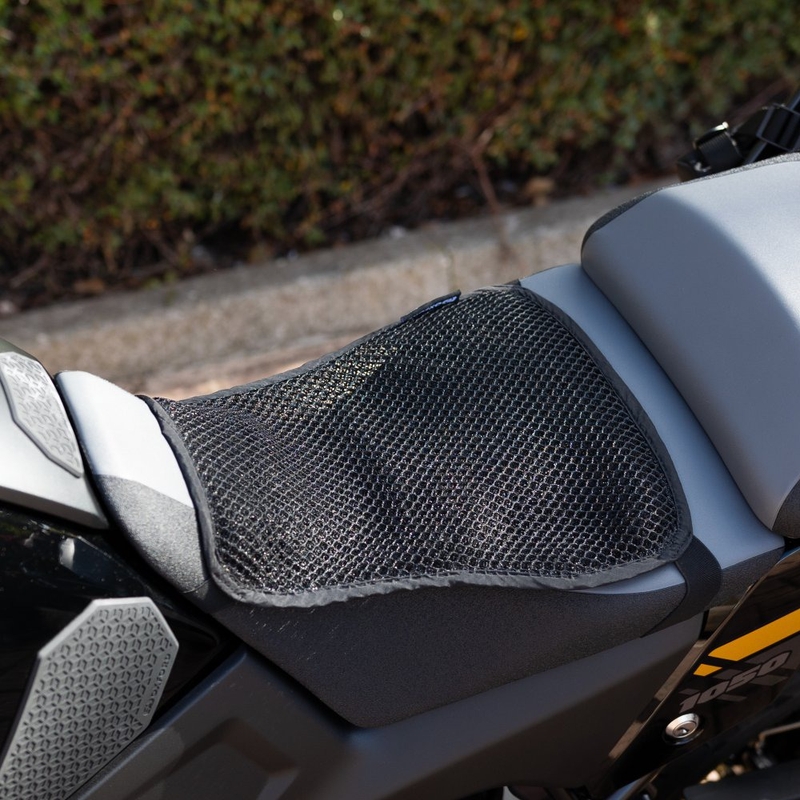 Oxford Cool Seat Adventure And Touring -satulan tuuletuspehmuste musta