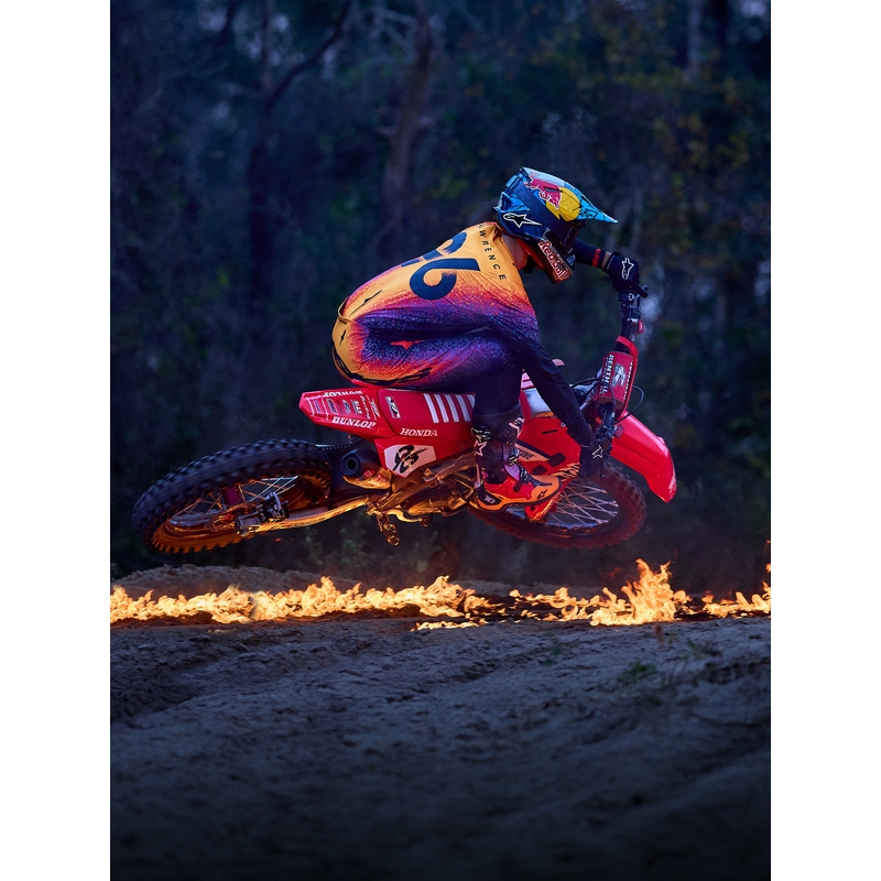 Alpinestars Tech 10 Limited Edition Black Hole -moottoripyöräsaappaat, mustat