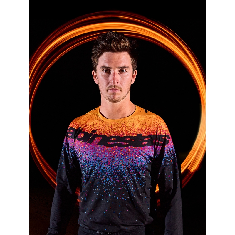Alpinestars Supertech rajoitetun erän Black Hole motocross-paita musta