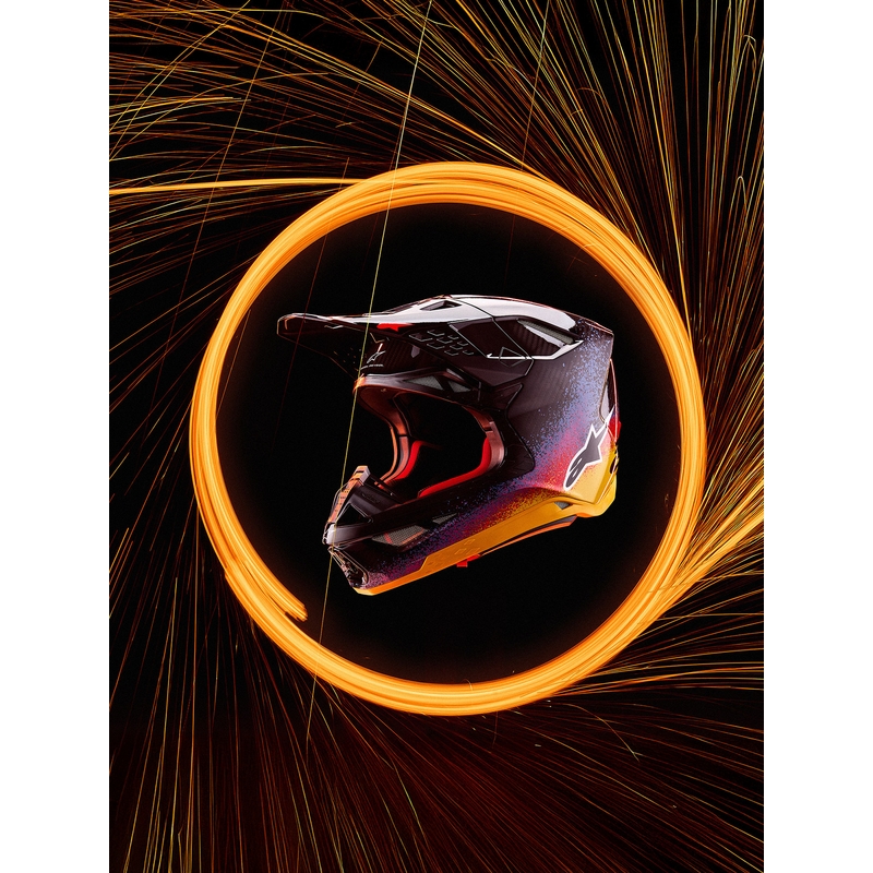 Alpinestars Supertech S-M10 rajoitetun erän motocrossikypärä Black Hole musta