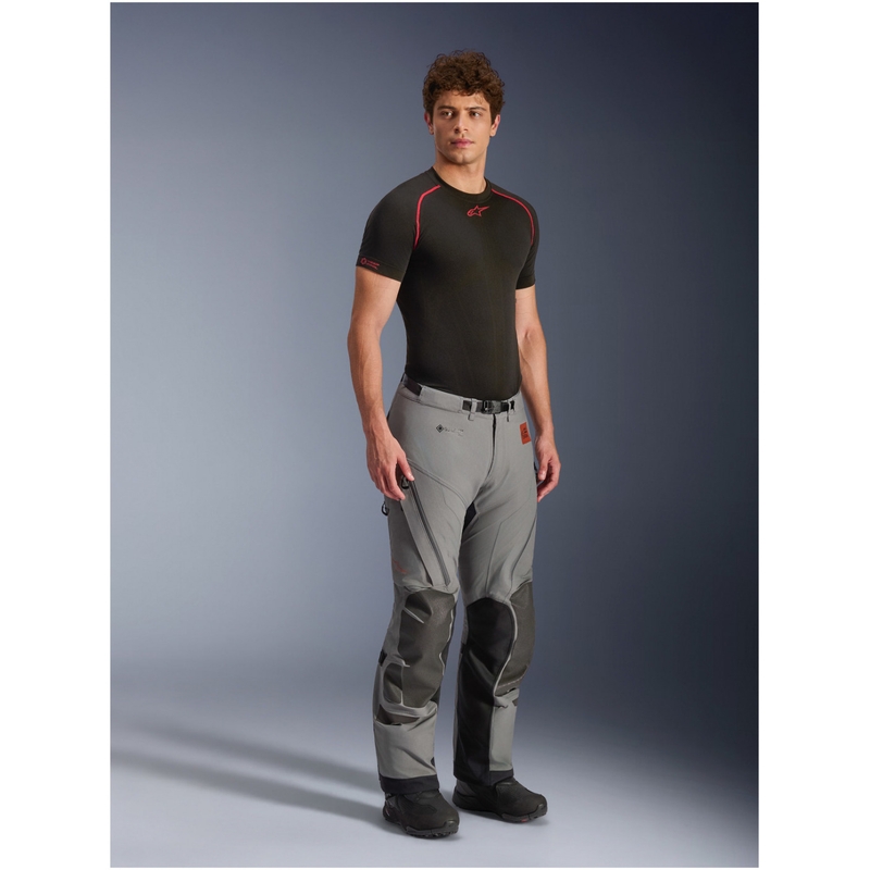 Alpinestars Nazca 3L Gore-Tex PRO moottoripyöräshortsit tummanharmaa-musta