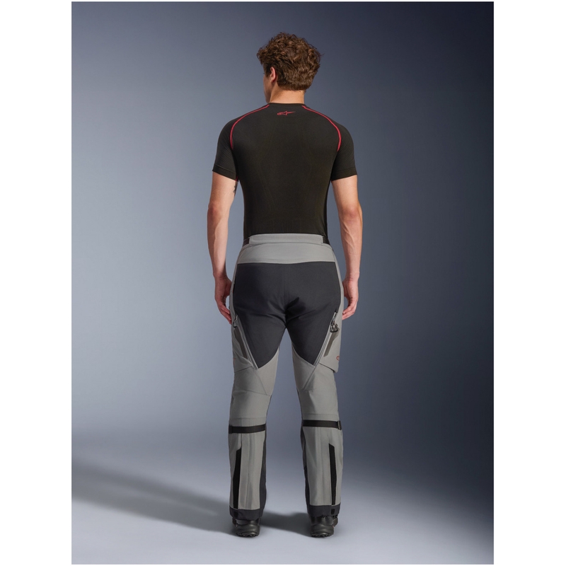 Alpinestars Nazca 3L Gore-Tex PRO moottoripyöräshortsit tummanharmaa-musta