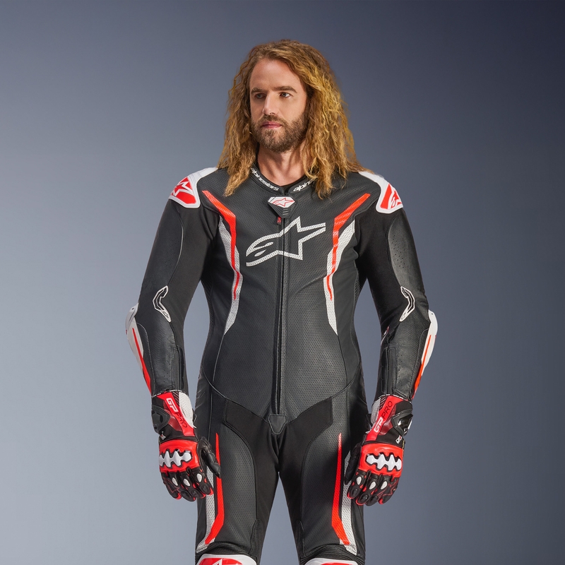 Alpinestars GP TECH V5 nahkainen yksiosainen moottoripyöräpuku musta-valko-fluopunainen