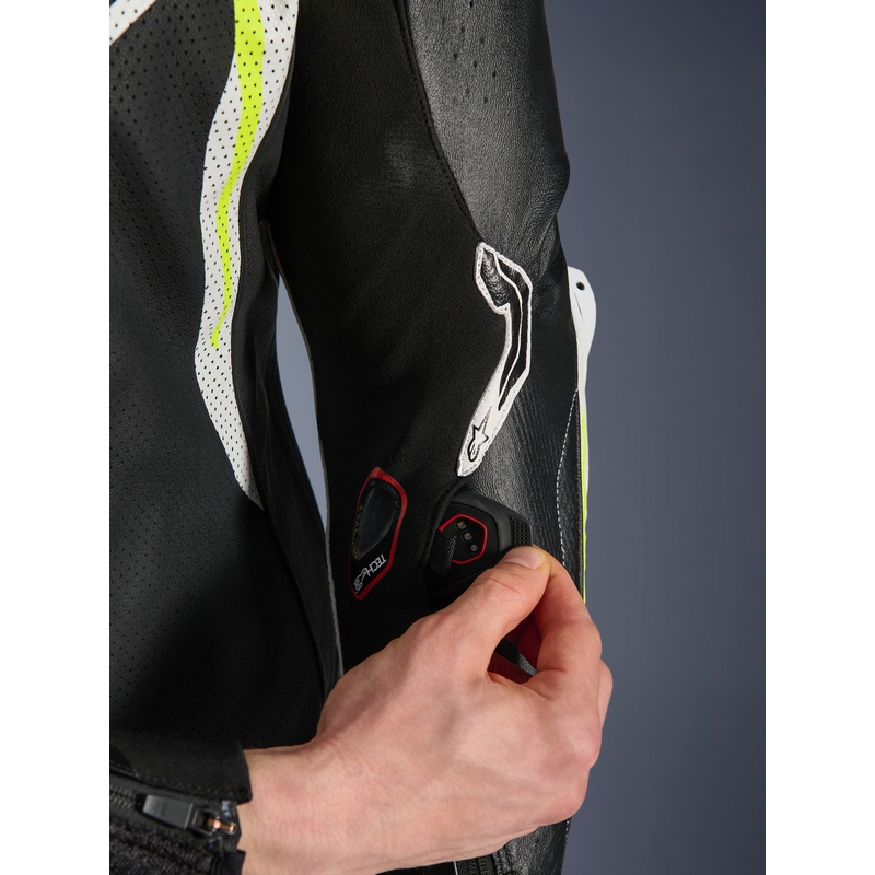 Alpinestars GP TECH V5 nahkainen yksiosainen moottoripyöräpuku musta-valko-fluo-keltainen