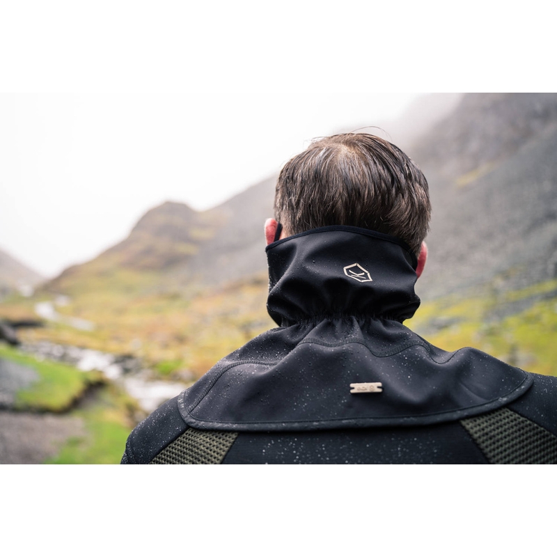 Knox Kaulakumi, musta