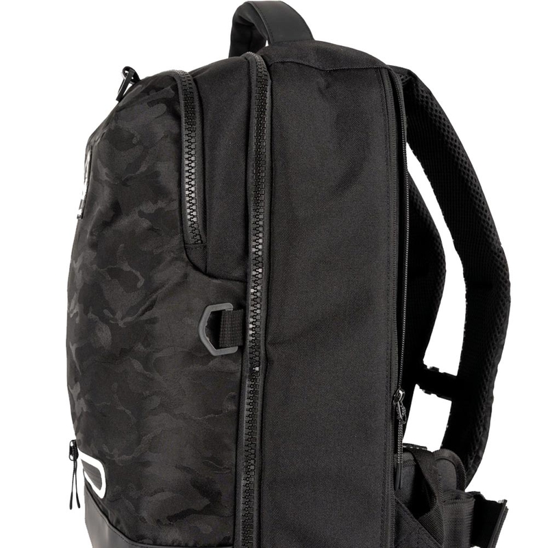 Knox Eda Every Day Adventure -moottoripyöräreppu 25 l, musta