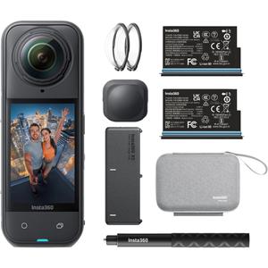 Insta360 X5 Essentials -paketti, musta action-kamera