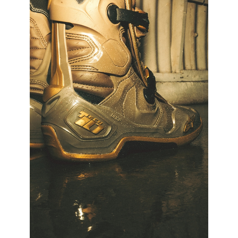 Alpinestars TECH 10 Limited Edition AIR GOLD Moottoripyörä Saappaat Ruskea-Kultaiset