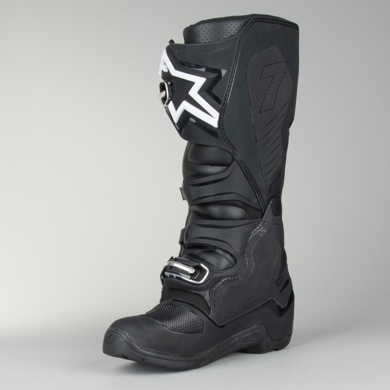 Alpinestars Tech 7 moottoripyöräsaappaat musta
