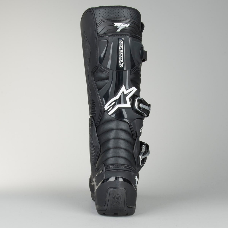 Alpinestars Tech 7 moottoripyöräsaappaat musta
