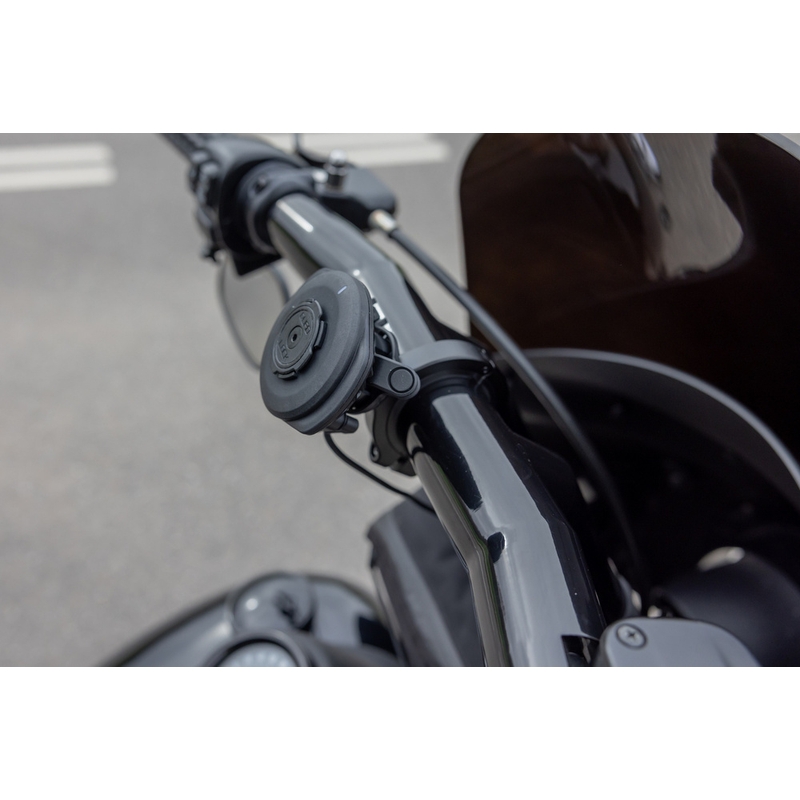 Quad Lock® PRO Suuri ohjaustankoon kiinnitettävä puhelinpidike musta