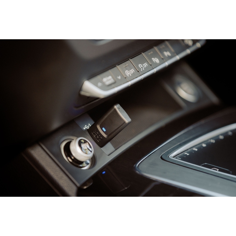 Quad Lock® CarPlay/Android Auto -langaton sovitin musta