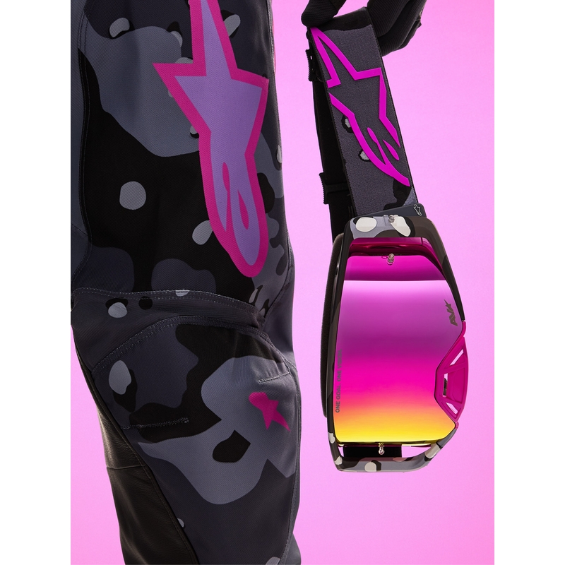 Alpinestars Supertech Lone violetit camo-kuvioiset motocrossilasit peilipinkillä pleksilasilla