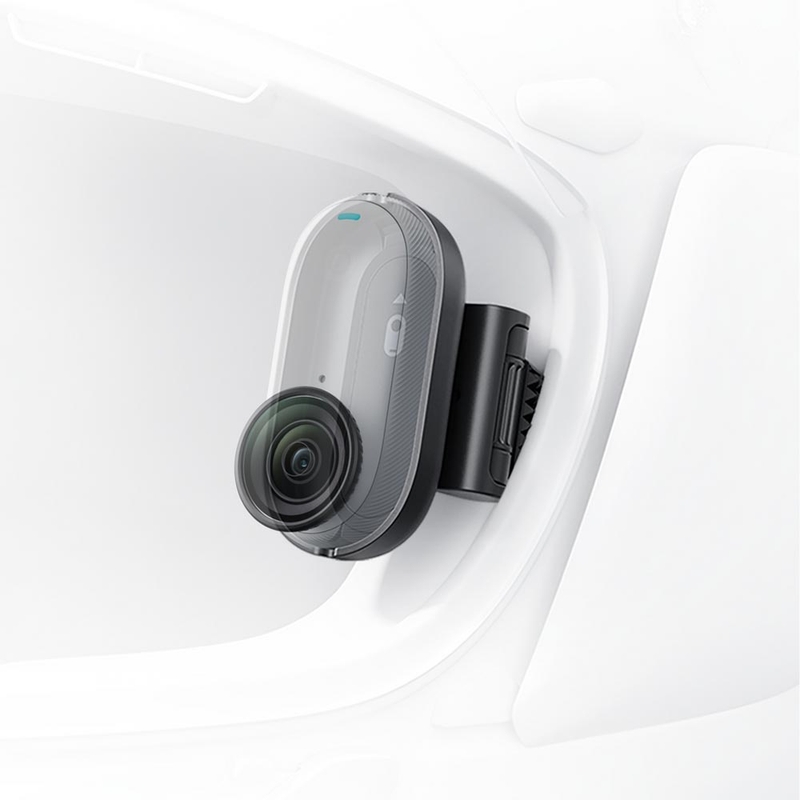 Insta360 GO 3S moottoripyöräkypärään kiinnitettävä POV-toimintakamerapaketti, musta