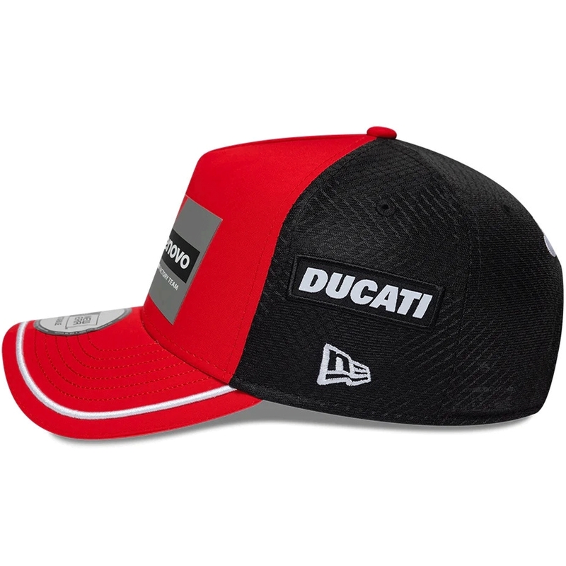 Ducati New Era Lenovo -lippis musta-punainen