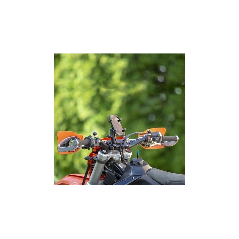 RAM Mounts X-Grip -matkapuhelinpidike ohjaustangolle, jonka halkaisija on 12,7-31,75 mm.